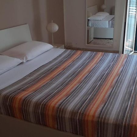 פלרמו Charming Apartment In Mondello מראה חיצוני תמונה