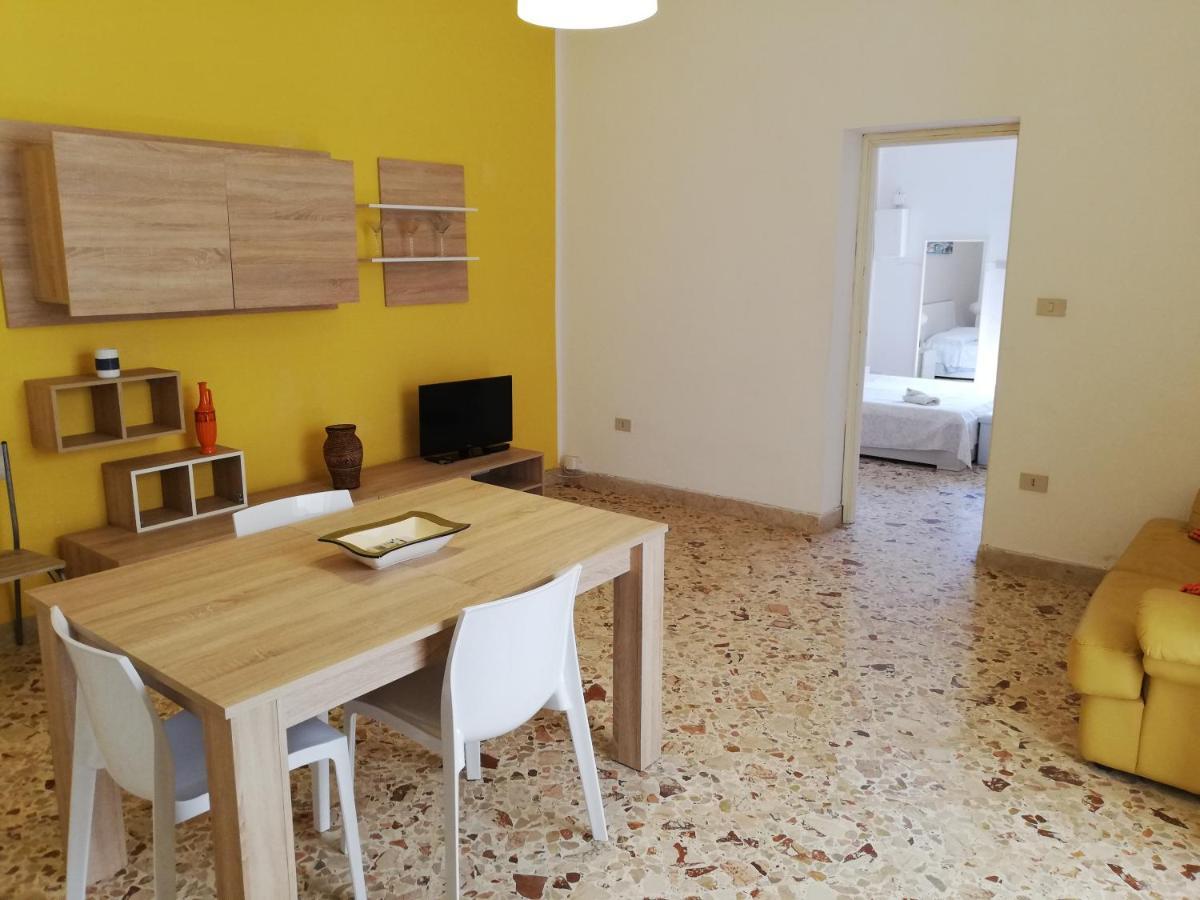 פלרמו Charming Apartment In Mondello מראה חיצוני תמונה