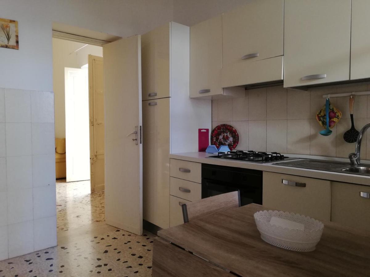 פלרמו Charming Apartment In Mondello מראה חיצוני תמונה